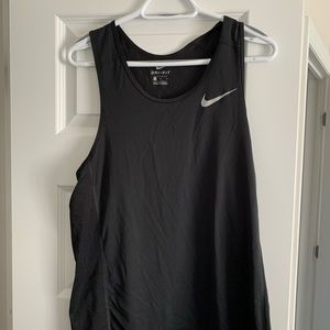 Black Nike tank top Size Medium